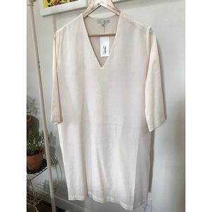 Blushy Cream Oak + Fort 3/4 Sleeve V-Neck Shift